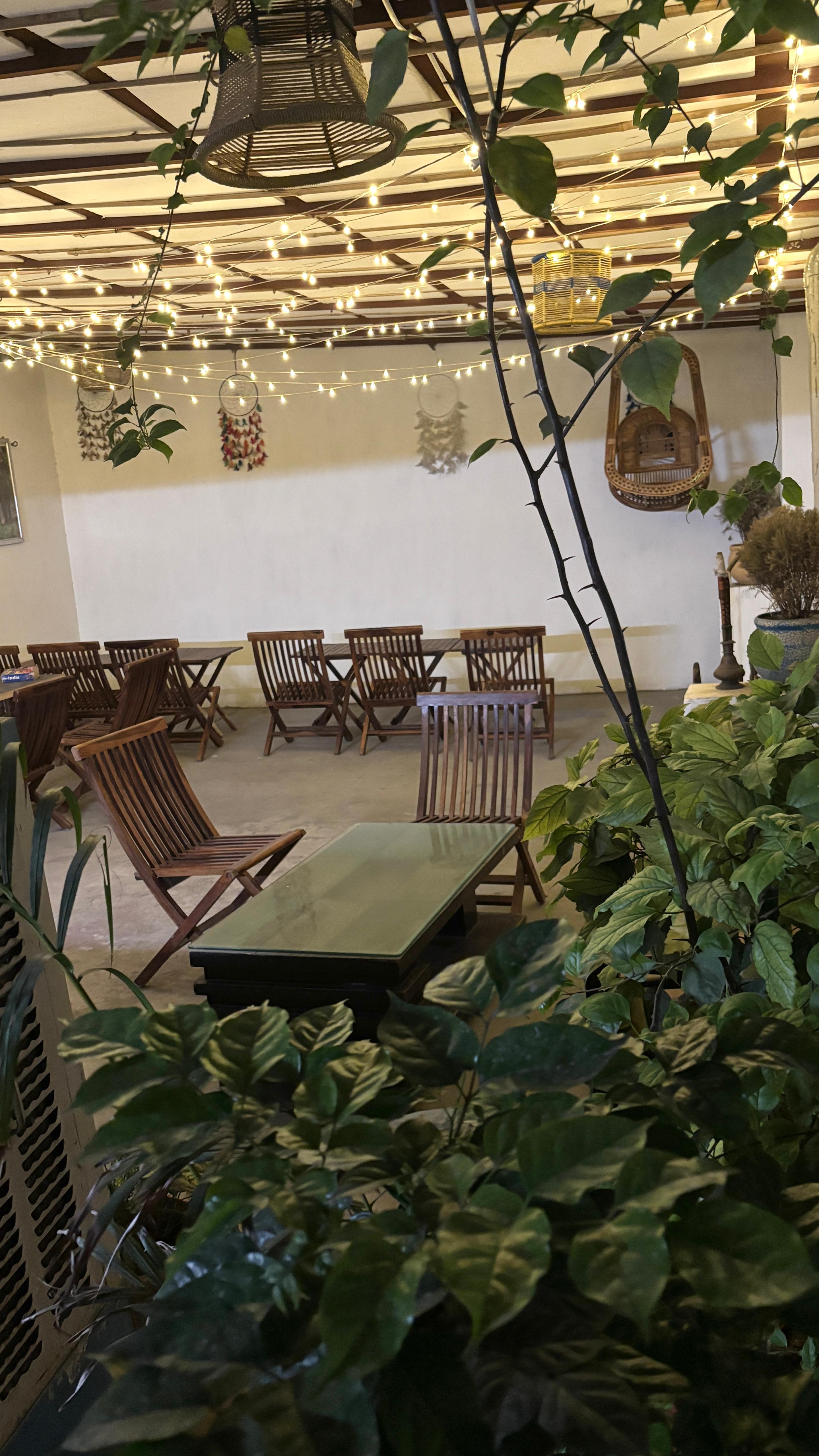 Hotel Darpan Place